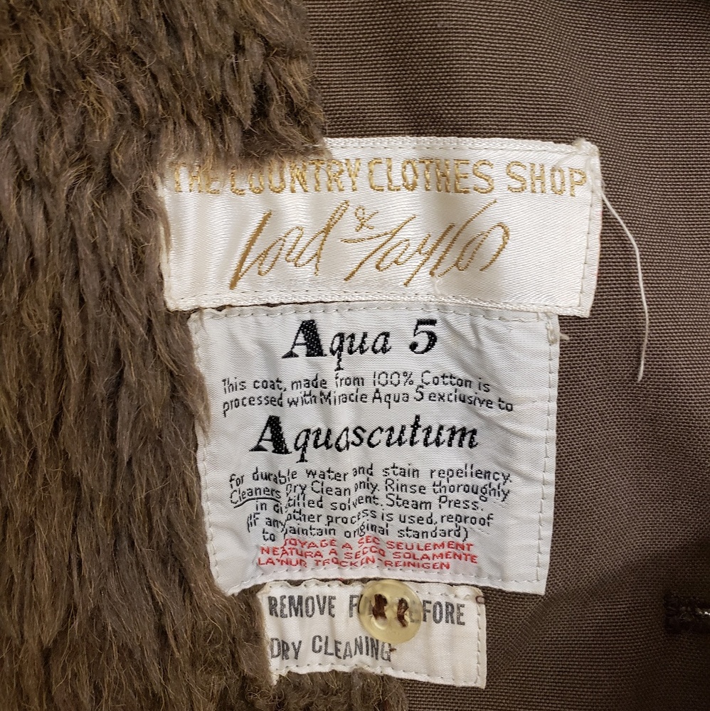 🔥Aquascutum vintage fur trim women's trench coat - Picture 3 of 8